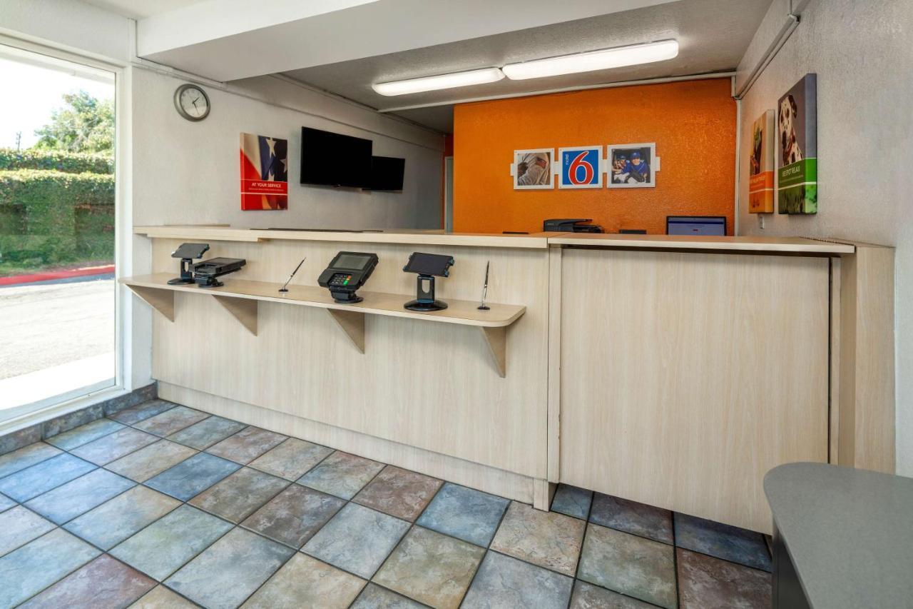 Motel 6-Sepulveda, Ca - Los Angeles - Van Nuys - North Hills — Photos 2